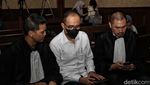 Eksepsi Ditolak, Begini Ekspresi Rafael Alun
