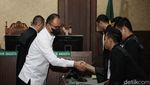 Eksepsi Ditolak, Begini Ekspresi Rafael Alun