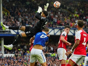 Debut Impresif David Raya