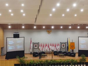 Mahasiswa UI Tanya Petugas Partai atau Rakyat, Ini Jawab Ganjar