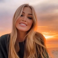 Sebuah video yang viral memperlihatkan penampilan wanita cantik lip sync lagu Rihanna. Melihat wajahnya, kamu pasti berpikir dia masih berusia 20an atau bahkan remaja. Foto: Instagram