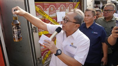 Kemendag Musnahkan Miras-Barang Ilegal Senilai Rp 7 M di Makassar