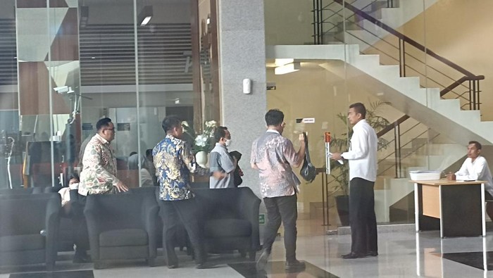 Kuncoro Wibowo diperiksa KPK (Tiara/detikcom)