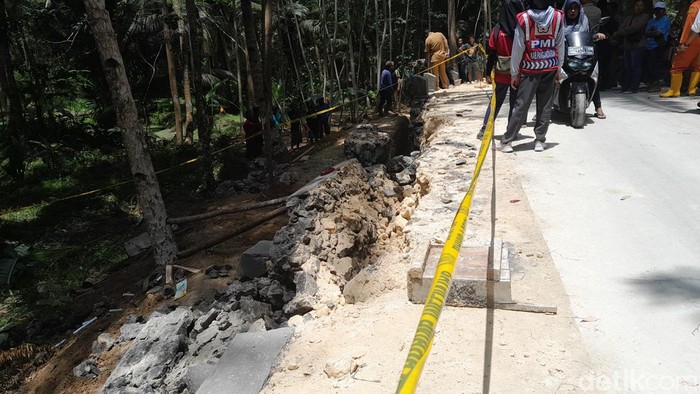 Lokasi 3 kuli bangunan tewas tertimbun longsor di Pangandaran