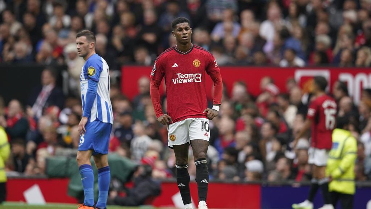 Erik ten Hag tak risau meski Marcus Rashford saat ini seret gol (Foto: AP/Dave Thompson)