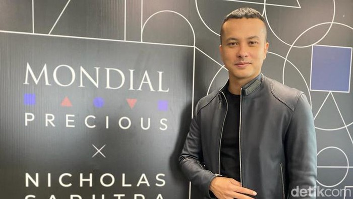 Perhiasan MONDIAL Precious x Nicholas Saputra