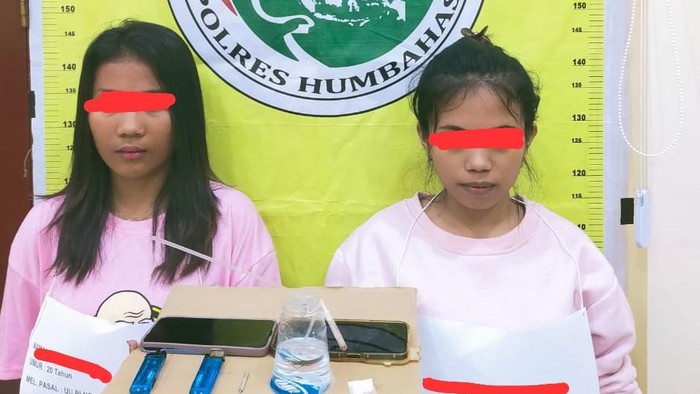 Dua wanita asal Taput diringkus menyimpan narkoba di Dolok Sanggul. Dokumen Polres Humbahas.