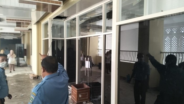 Ruangan di DPRD Banten tebakar (Bahtiar/detikcom)