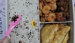 Sarwendah Lahap Lalapan dan Bikin Bekal Anak, Ini Potretnya