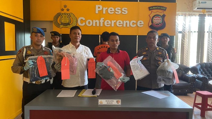 BS (43) di Singkawang, Kalbar nekat membunuh istrinya karena emosi diminta menandatangani surat cerai.