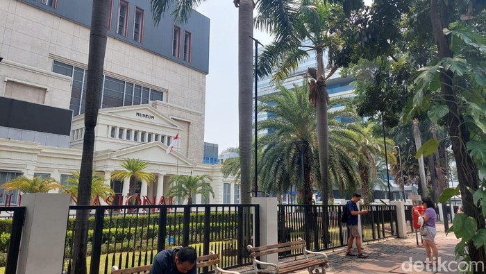 Suasana Museum Nasional pasca kebakaran, Senin (18/9)