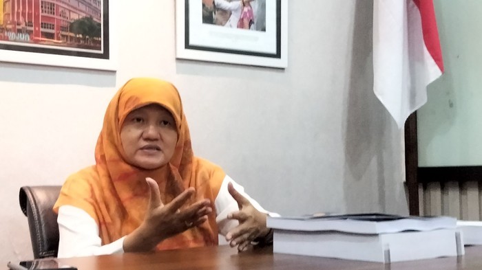 Wakil Ketua DPRD Kota Surabaya Reni Astuti