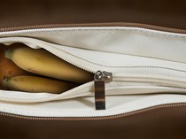 Niglu! Kelamin Pria di Bogor Terjepit Ritsleting Celana