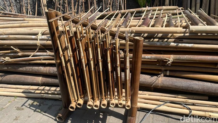Angklung produksi Angklung Store Yogyakarta. Foto diunggah pada Selasa (19/9/2023).