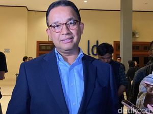 Fotonya Mejeng di IG Kebun Binatang Surabaya, Anies: Saya Malah Baru Tahu