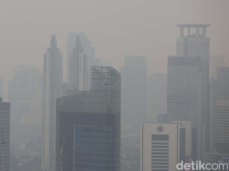 Bahaya! Jakarta Kota Paling Polusi di Dunia Hari Ini