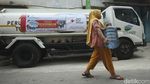 Distribusi Air Bersih di Depok Disambut Antusias Warga