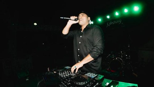 Dj Mahesa penyanyi lagu Dapetang Umahe Sepi yang aslinya berjudul Tragedi Kamar Mandi. (Instagram DJ Mahesa)