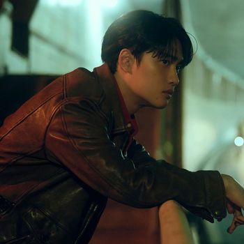 Foto D.O EXO untuk promosi album Expectation.