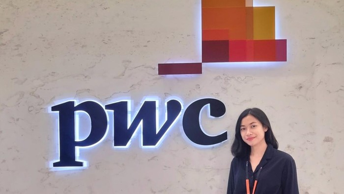 Dyah Putri, wisudawan terbaik ITS peraih IPK sempurna