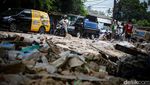Jalan Mau Dilebarkan, Bangunan di Simpang Sasak Tangsel Dibongkar