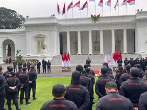 Jokowi Lepas Kontingen RI ke Asian Games China, Targetkan Posisi 10 Besar