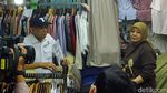 Kala Teten Dicurhati Pedagang Pasar Tanah Abang yang Omzetnya Anjlok