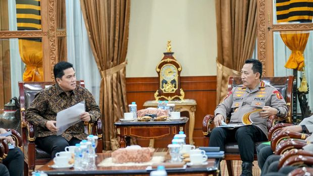 Kapolri Bertemu Ketua PSSI Erick Thohir