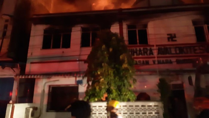 Kebakaran di vihara yang ada di Sibolga