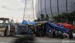 Kegelisahan Warga Kampung Bayam Jelang Pembongkaran Tenda Darurat