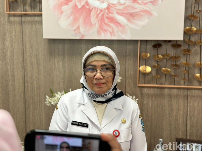 Kepala BKD Jatim Indah Wahyuni