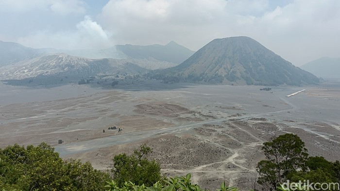 Kondisi terkini Gunung Bromo yang kembali dibuka usai kebakaran