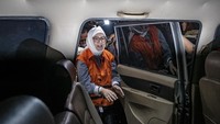 Ketua KPK Firli Bahuri dalam konferensi pers di gedung KPK, Jakarta Selatan, Selasa (19/9/2023) mengatakan, kerugian negara dari korupsi ini mencapai Rp 2,1 triliun.