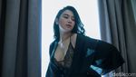 Oh My... Ini 6 Potret Lisa Oktaviani Berlingerie