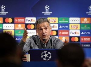 Luis Enrique Bilang Begini soal Rumor Kolo Muani Diminati MU