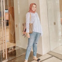 Penampilan dengan barang-barang mewahnya itu kini dicurigai hasil dari pencucian uang. Di Instagramya, Nur Utami menuliskan bahwa dia seorang pengusaha baju. Foto: Dok. Instagram