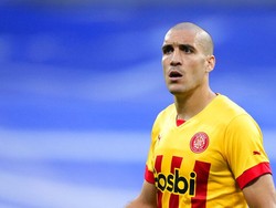 Oriol Romeu masih terikat kontrak sampai musim panas 2026. Sang gelandang bertahan berusia 31 tahun itu disebut bisa saja dijual di musim panas mendatang (AP)