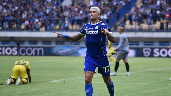 Pemain Persib Ciro Alves