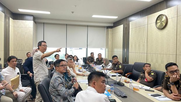 Perwakilan korban KSP Indosurya bertemu pihak Kejagung. Dalam pertemuan itu dibahas pengembalian kerugian para korban KSP Indosurya. (dok Ist)