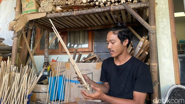 Produsen angklung di Jogja. Foto diunggah pada Selasa (19/9/2023).