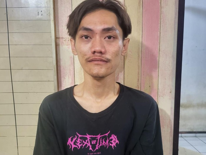 Tampang pelaku begal payudara di Palembang