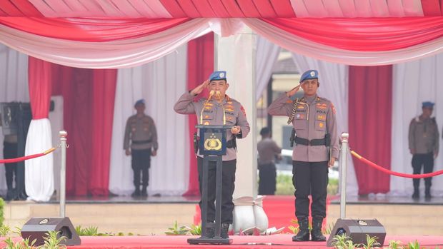 Upacara pelepasan Kontingen Garbha Satgas FPU 5 Minusca