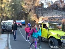 Jumlah Wisatawan Bromo pada Hari Pertama Dibuka via Pasuruan Masih Landai