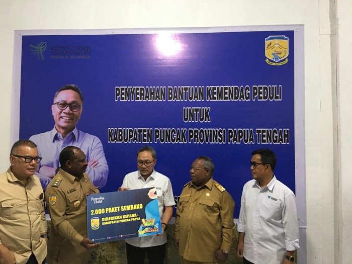 Zulkifli Hasan di. Timika