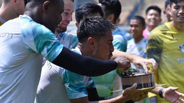 Bek Persib Daisuke Sato