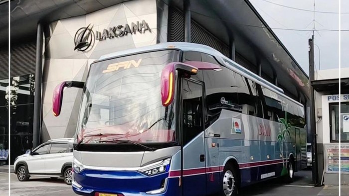 Bus PO SAN dengan livery klasik meluncur dari karoseri Laksana