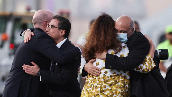 Siamak Namazi and Morad Tahbaz, who were released during a prisoner swap deal between U.S. and Iran, arrive at Doha International Airport, Qatar September 18, 2023. REUTERS/Mohammed Dabbous       TPX IMAGES OF THE DAY