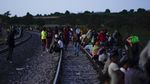 Kerap Ditumpangi Migran Ilegal, Kereta Kargo di Meksiko Berhenti Operasi