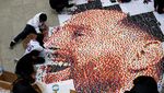 Keren! Siswa Ini Bikin Mural Lionel Messi dari Tutup Botol