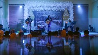 Panggung Seni menjadi malam puncak sekaligus penutup rangkaian acara KalaFest 2023 yang diadakan pada tanggal 17 September 2023. Rangkaian puncak itu dimulai dengan adanya pengumuman pemenang lomba fotografi, Kalacitra Awards untuk para fotografer berjasa, penampilan musik band UKM KMM RIAK, penampilan monolog oleh UKM Teater Syahid dan penampilan solois Ubaidilah.